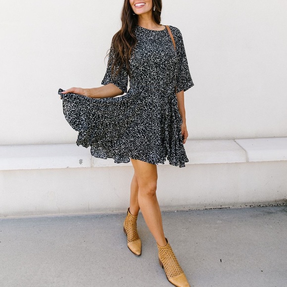 Milky Way Dress - Picture 2 of 10